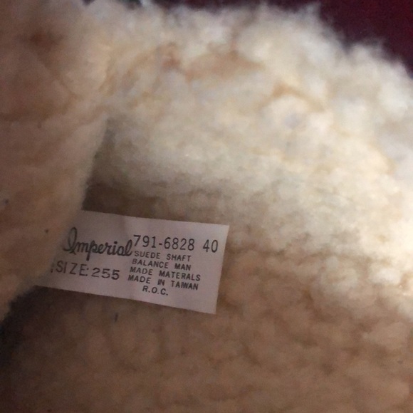 Imperial black suede leather boots lined with lambs wool 3” heel. Girls size 3.5 - Picture 4 of 5